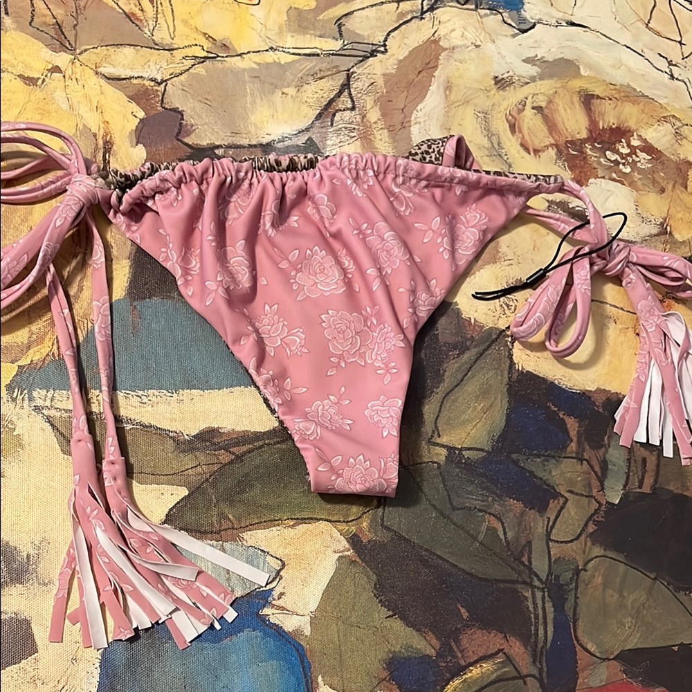 Bikini Bottom - Picture 2 of 6